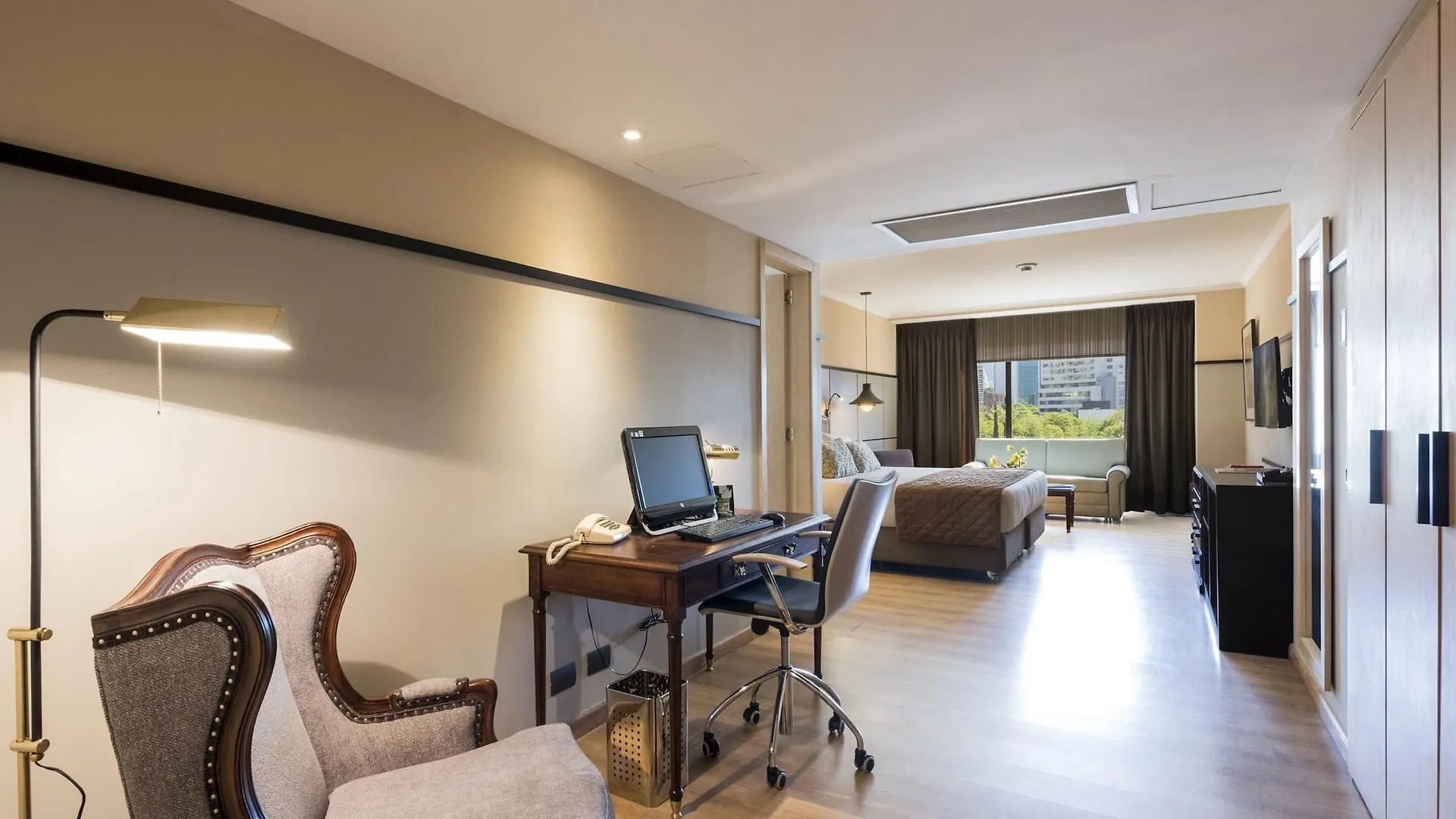 Hotel Poblado Plaza Medellin 5*,  Colombia