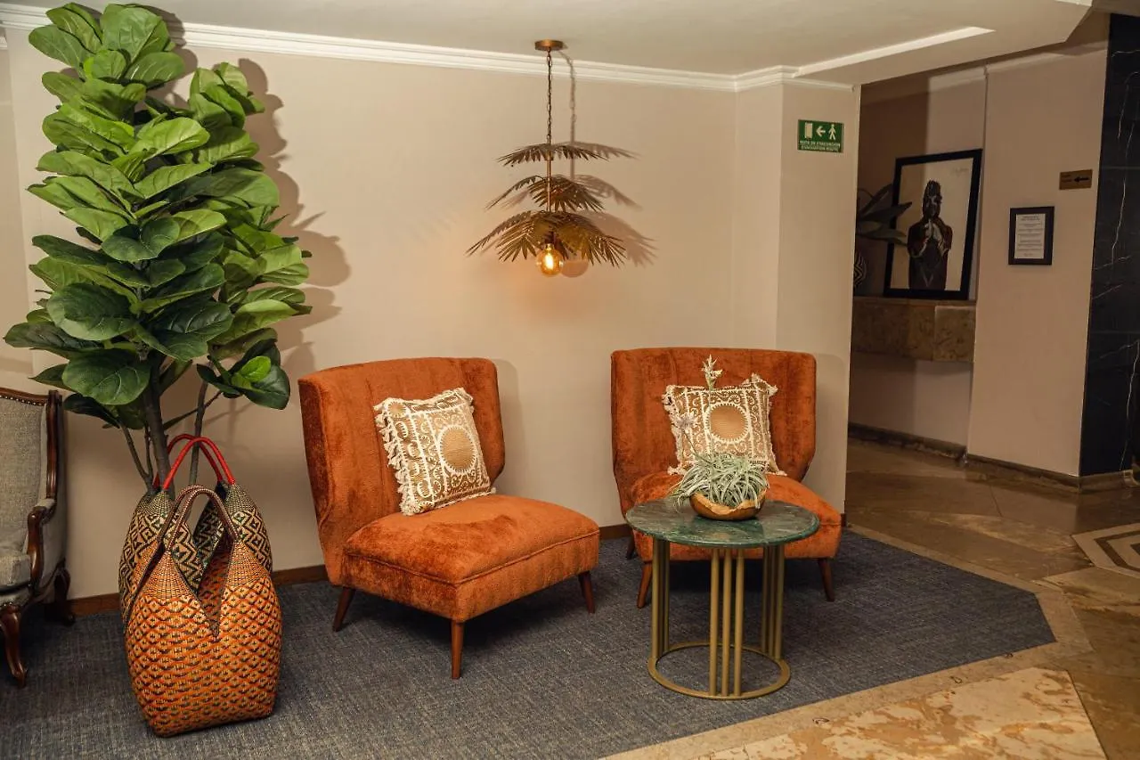 Hotel Poblado Plaza Medellin 5*,