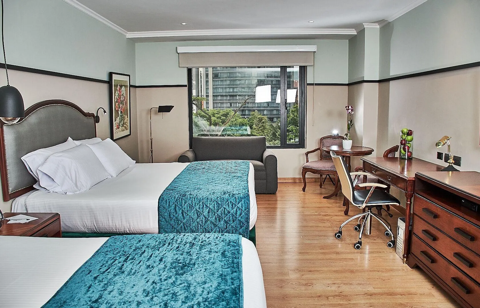 Hotel Poblado Plaza Medellin 5*,