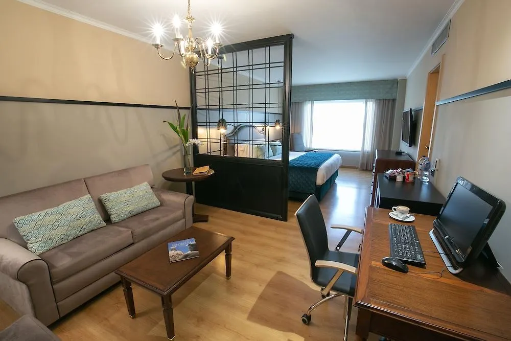 Hotel Poblado Plaza Medellin