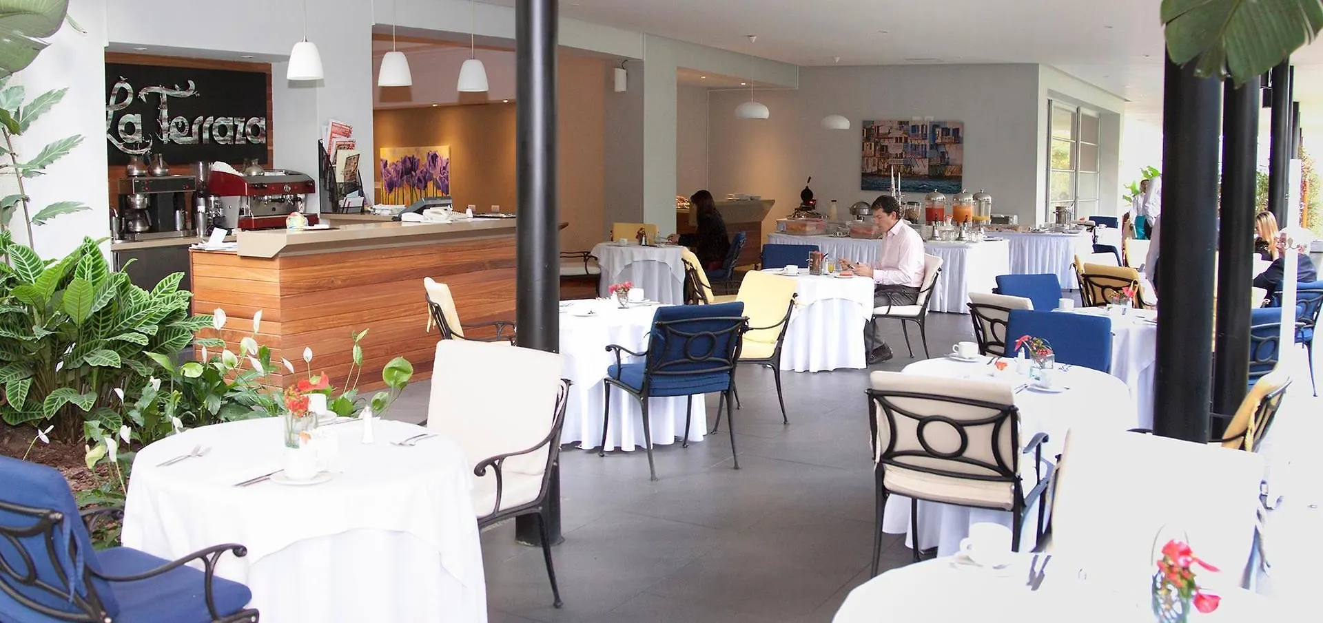 Hotel Poblado Plaza Medellin 5*,