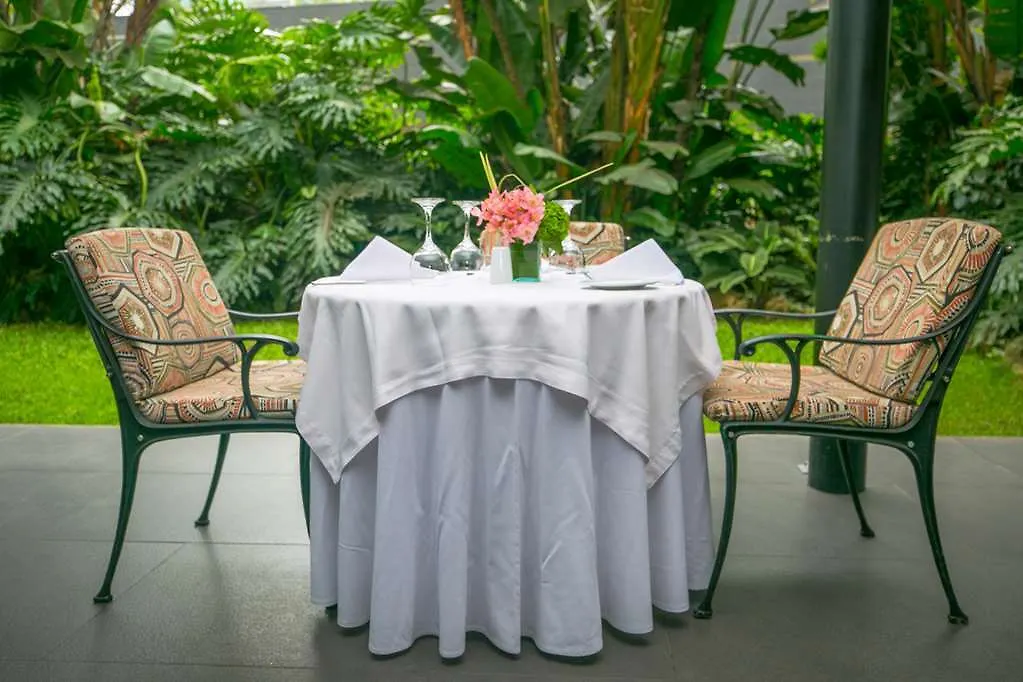Hotel Poblado Plaza Medellin